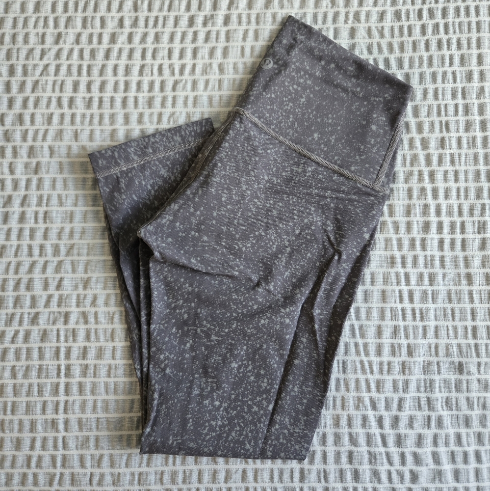 Lululemon Wunder Under Crop 21 Washed Asphalt Grey Spray Size 4